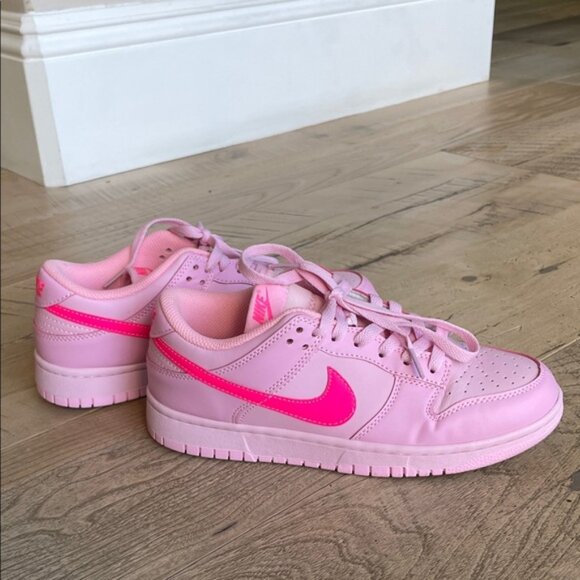 Nike Dunk Low Triple Barbie Pink Women's Shoes, Worn Once - Picture 1 of 4